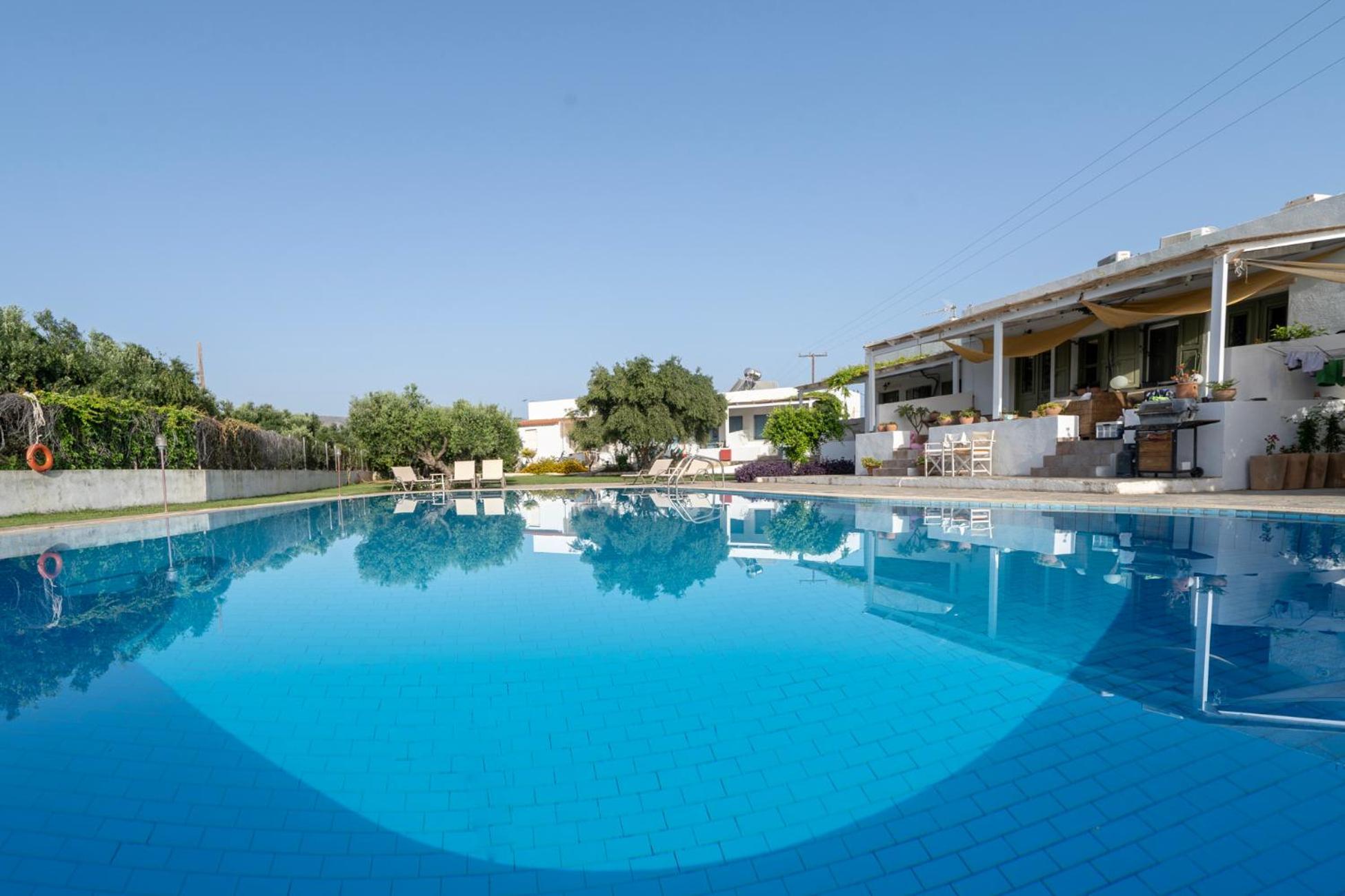 Aeolus Pool Apts Palekastro Zewnętrze zdjęcie