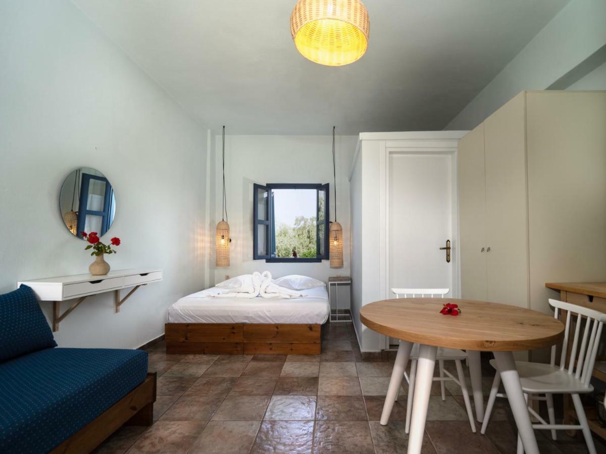 Aeolus Pool Apts Palekastro Zewnętrze zdjęcie